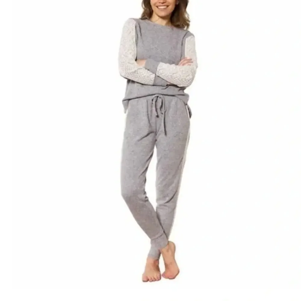 Flora Nikrooz Gray Soft Pajamas SMALL Lace Set Cozy Loungewear Romantic $88 - Picture 2 of 10
